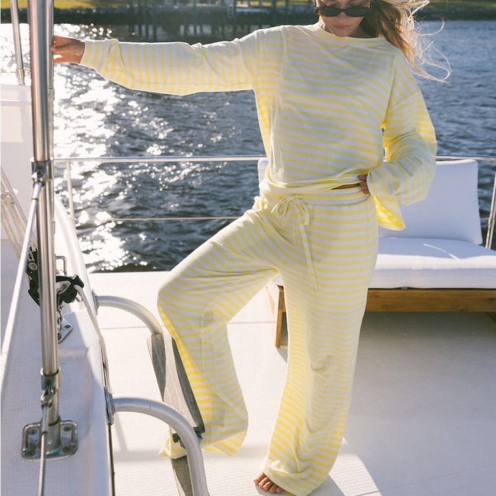 FANCY striped set
